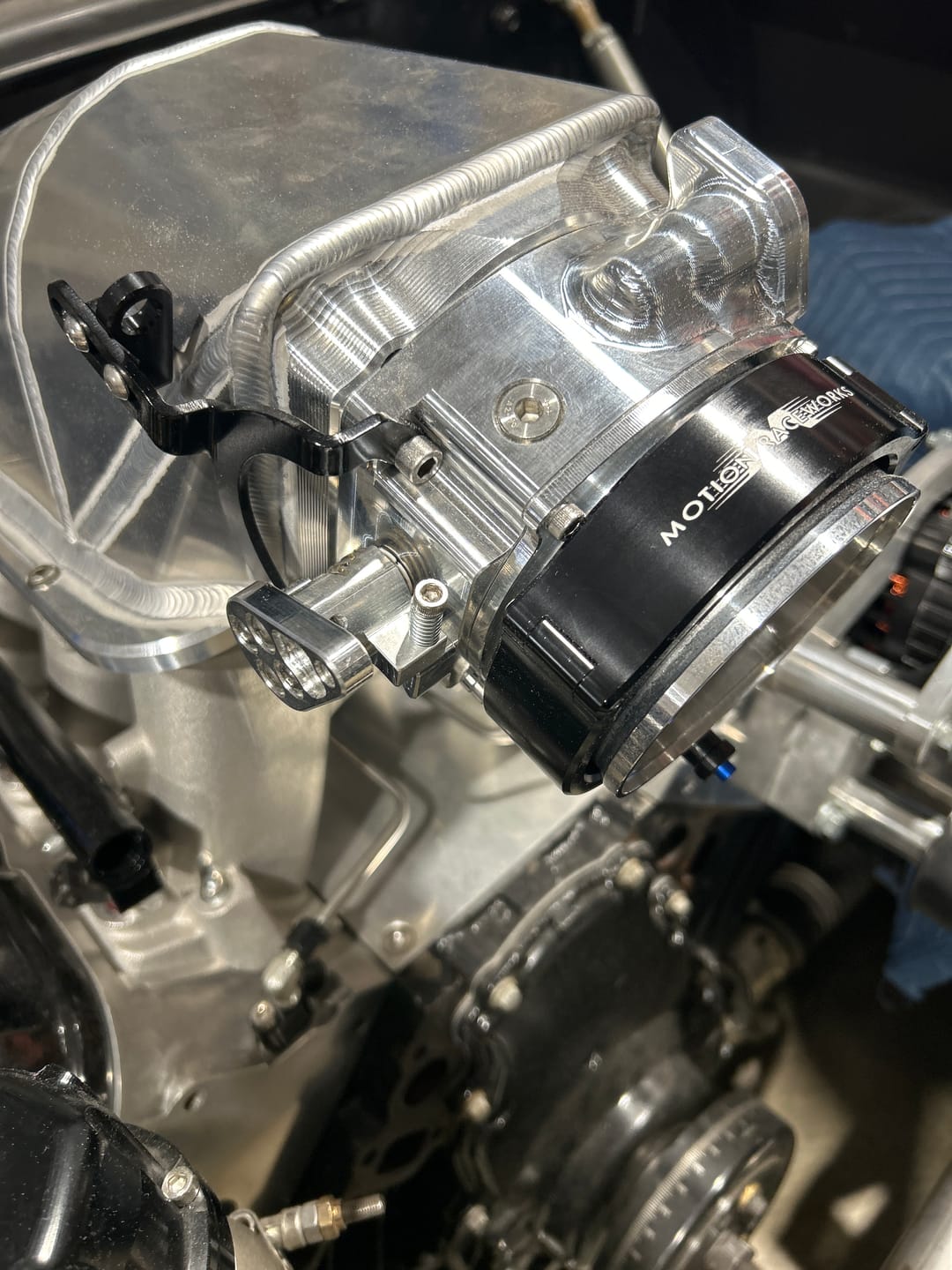 Customer photo review of ICON 102/105mm Throttle Body w/ Mechanical Linkage Bare Finish