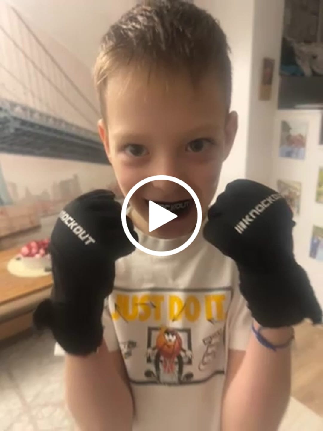 Customer video review of Proteza Dentara Knockout Gel Copii Maxim 10 Ani