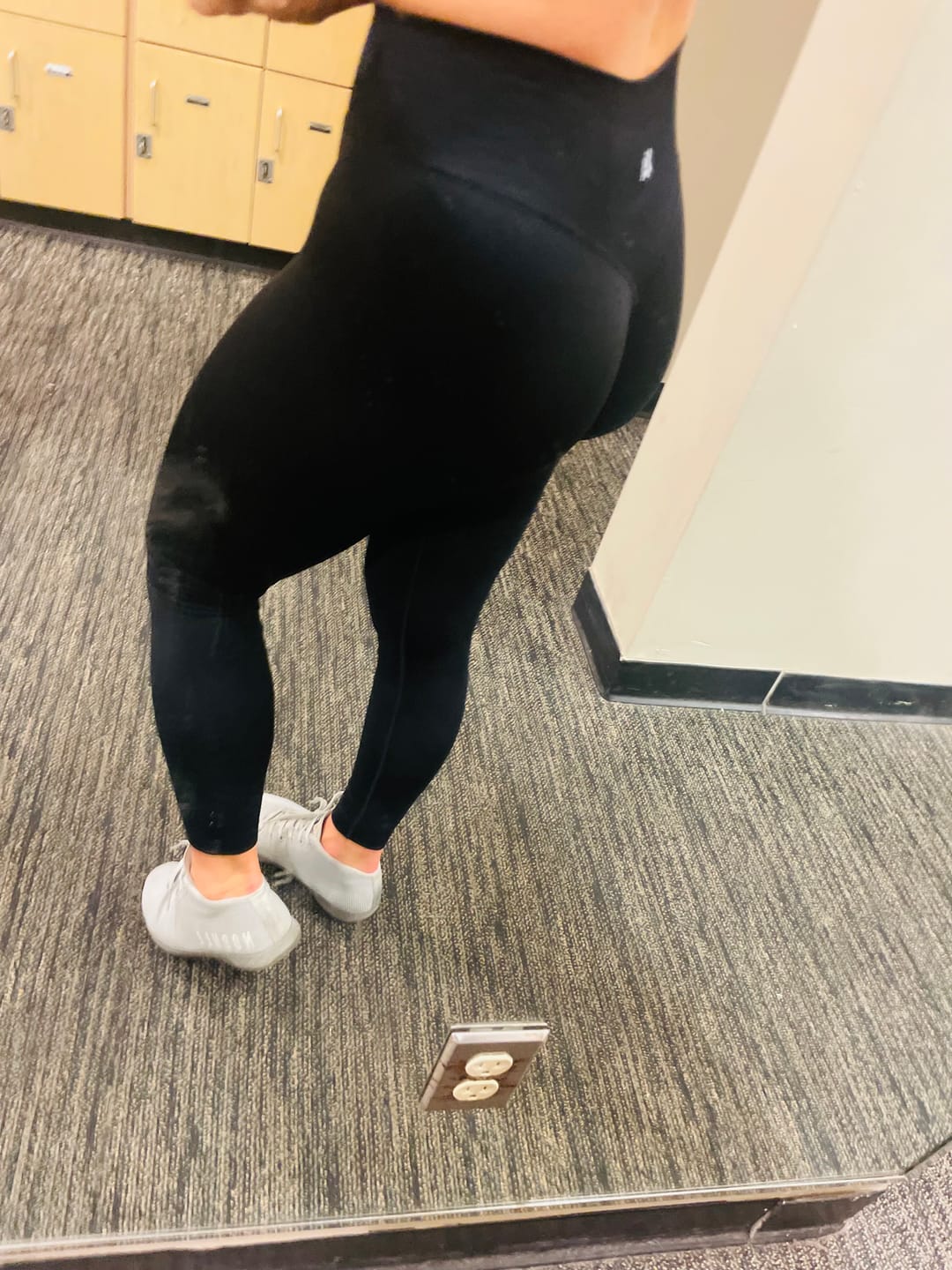 Customer photo review of W263 Legacy Seamless Legging