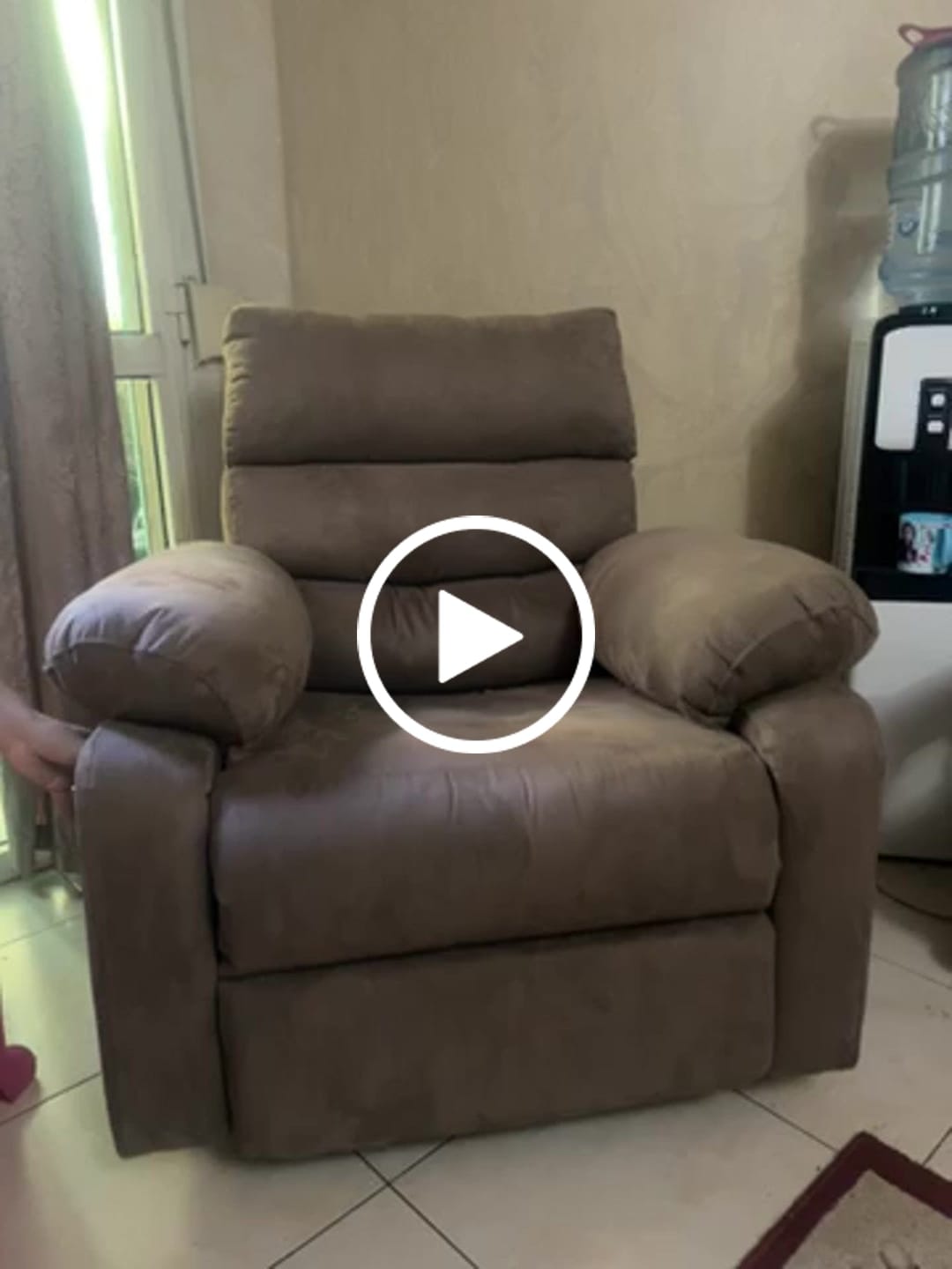 Customer video review of Razy- Lazy Boy Chair