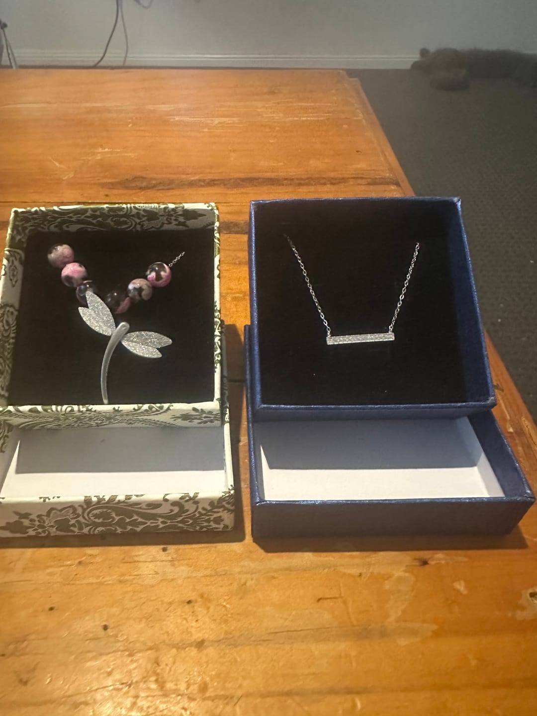 Customer photo review of DezLin Scoops Free USA Shipping 1,000+ Variations