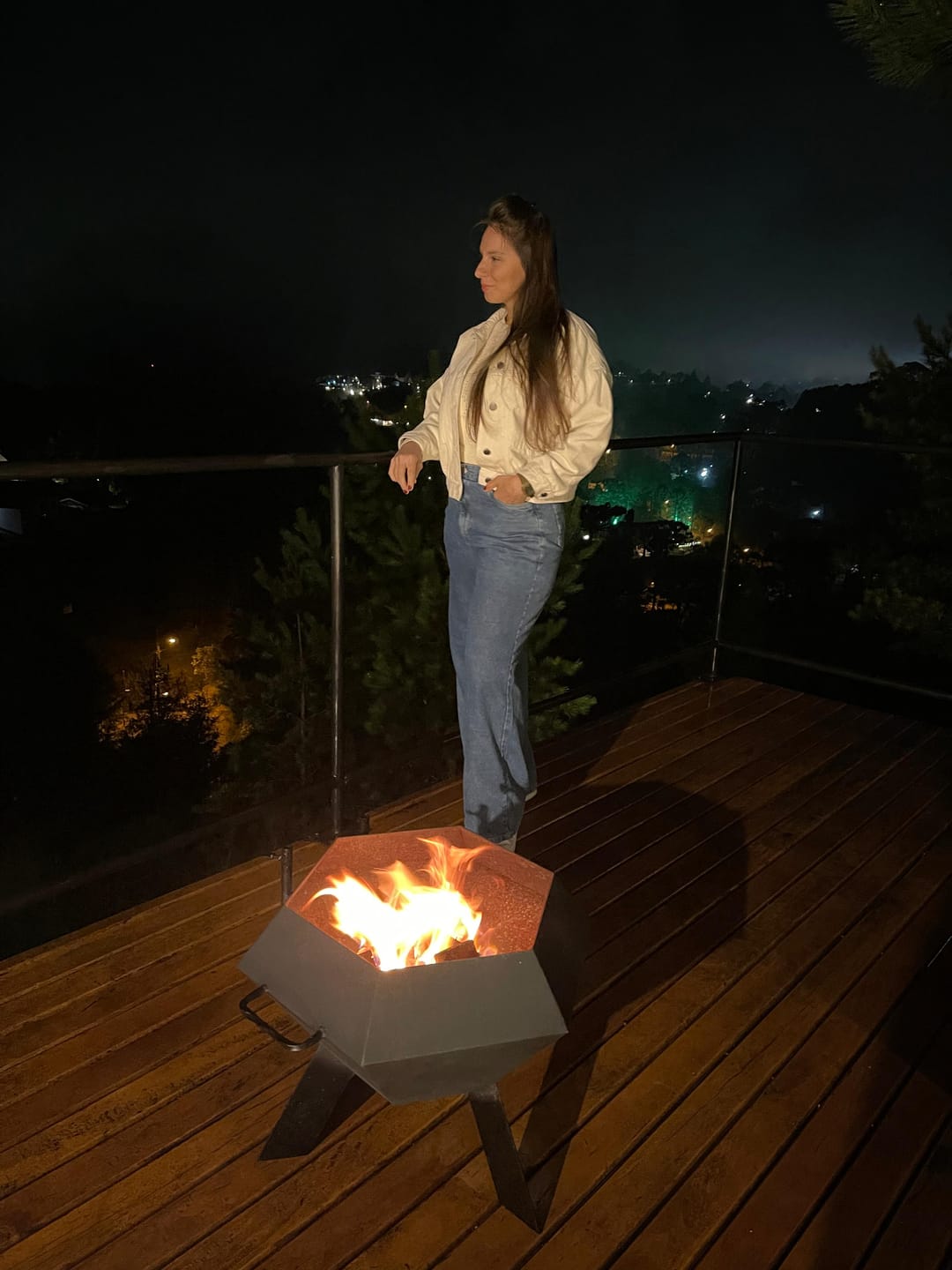 Customer photo review of Jaqueta Jeans Oversized Andiroba Bege