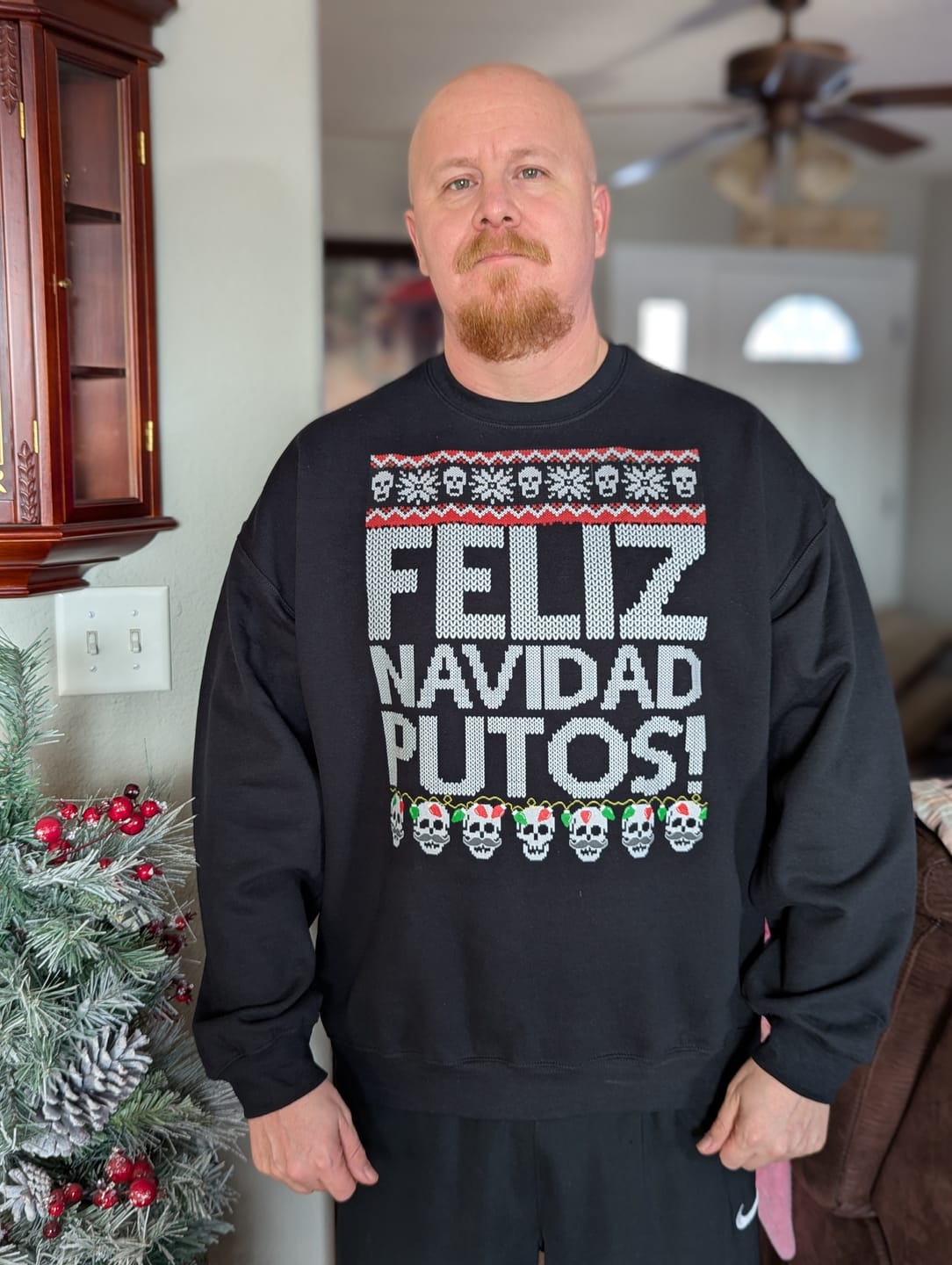 Customer photo review of Feliz Navidad Putos OG Navidad Sweatshirt