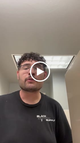 Customer video review of iPad Pro 6th Generation 12.9 Inch