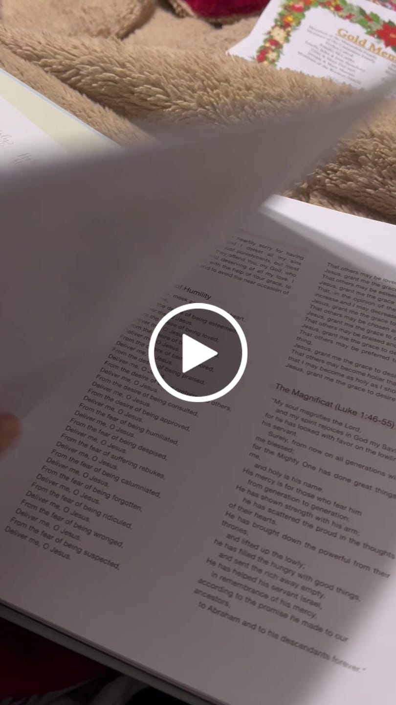 Customer video review of 2025 Calendar Year Catholic Liturgical Planner // Big Layout