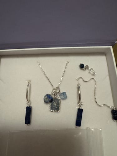 Customer photo review of סט עגילים לאפיס לזוליי | Lura