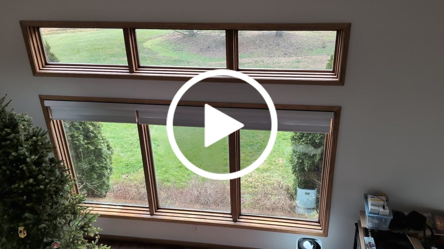 Customer video review of SmartWings Motorized Zebra Shades 90% Blackout 95mm Astrid