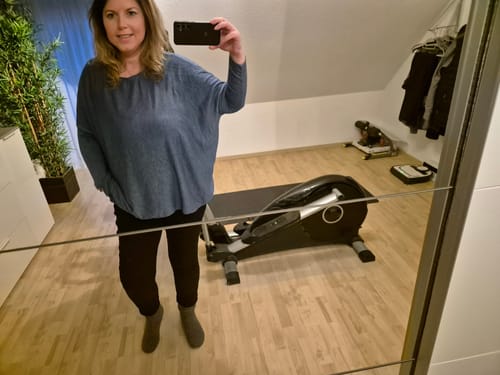 Customer photo review of MOLLY Oversize Pullover - new colours