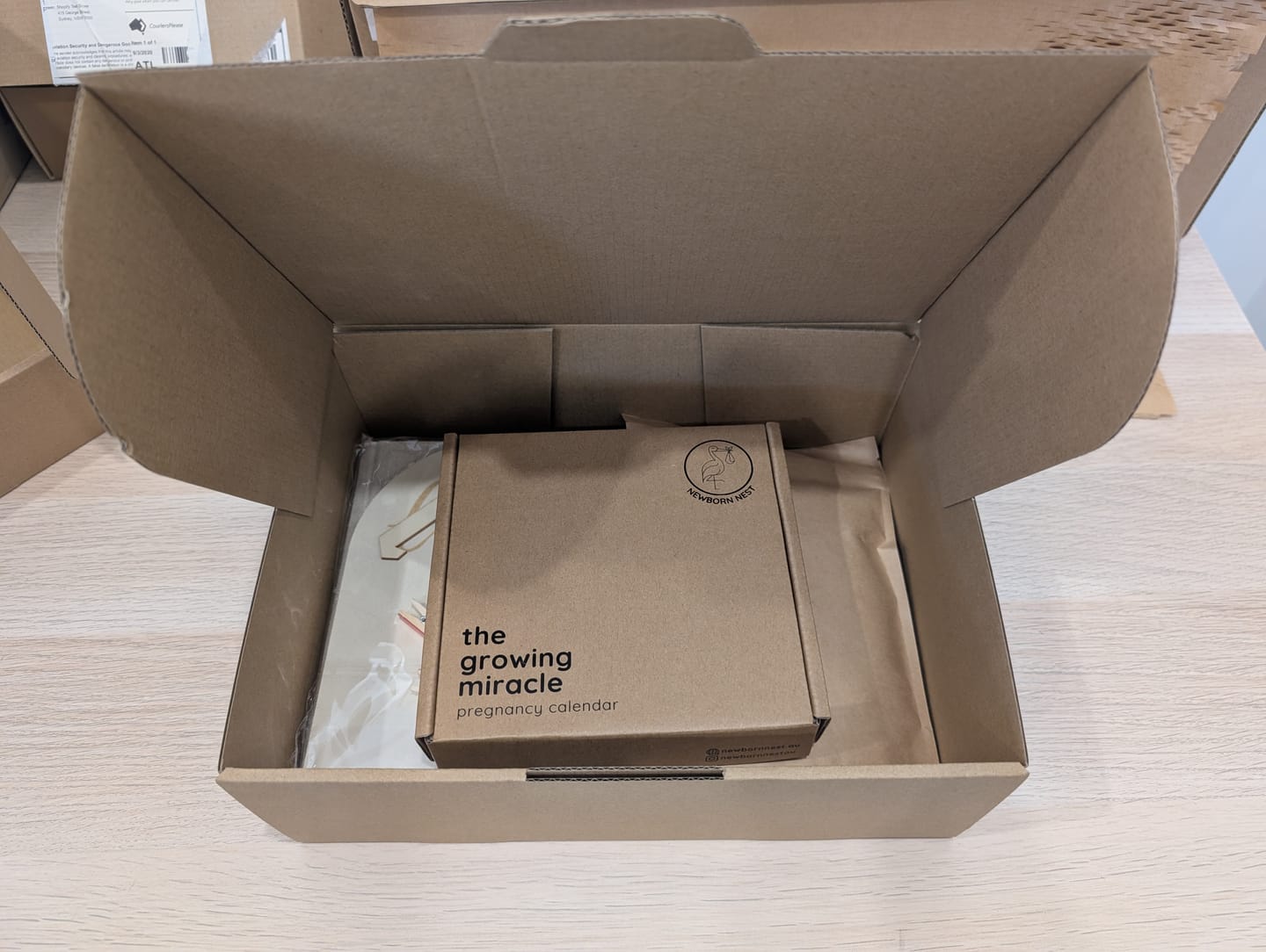 Customer photo review of 310 x 230 x 105mm A4 Die cut Brown Mailing Box B137