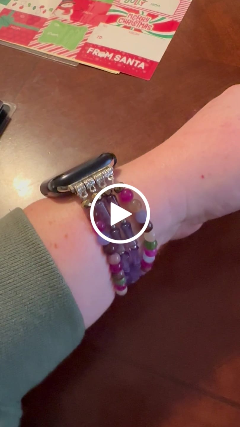 Customer video review of Mosaic Amethyst Stretch Apple Watch Strap
