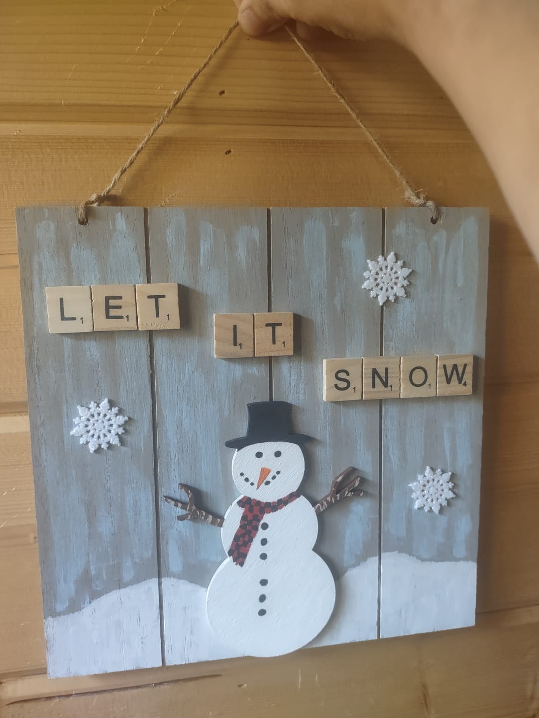 Customer photo review of Unfinished Wood Snowman Shape - Winter Decor - Craft - up to 24" DIY
