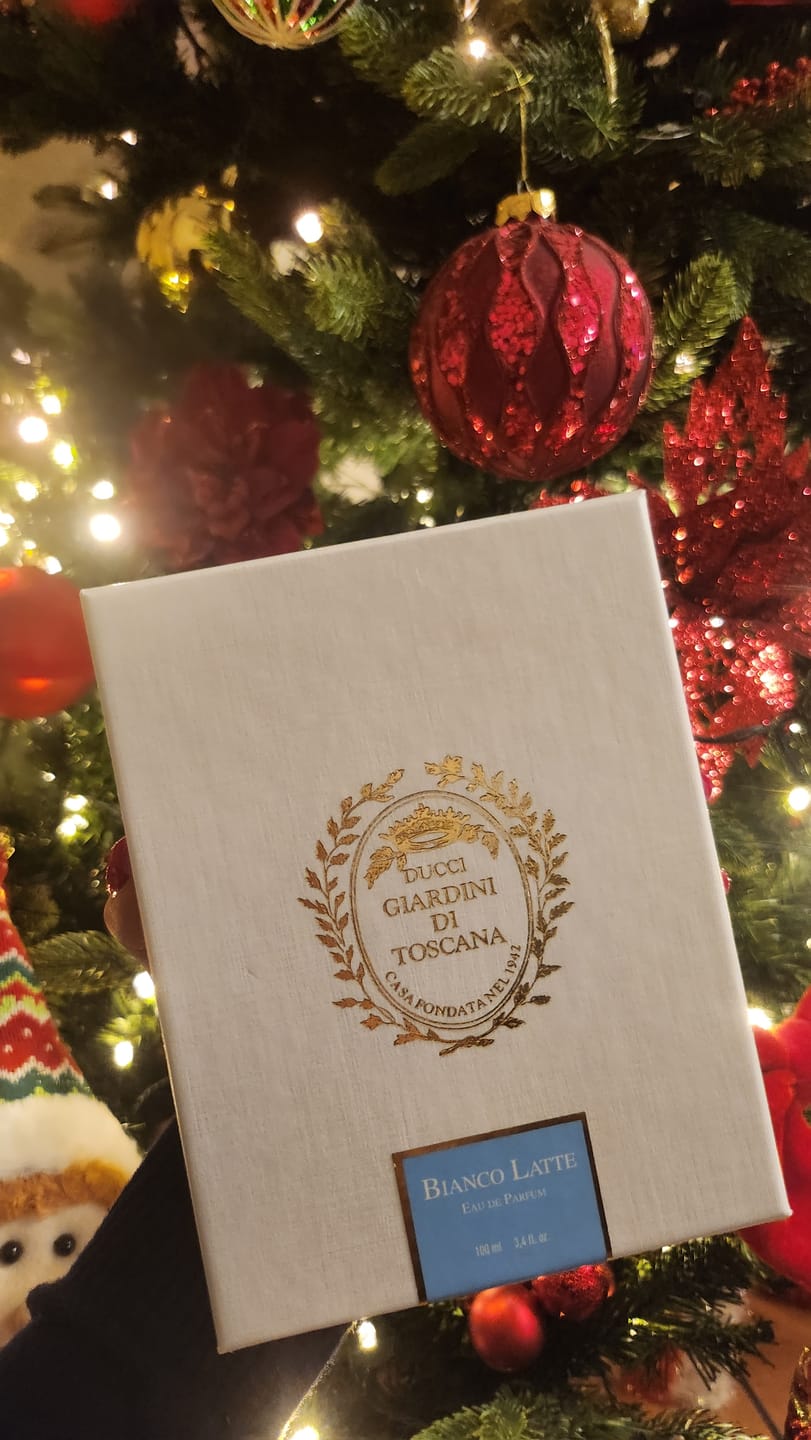 Customer photo review of GIARDINI DI TOSCANA - BIANCO LATTE