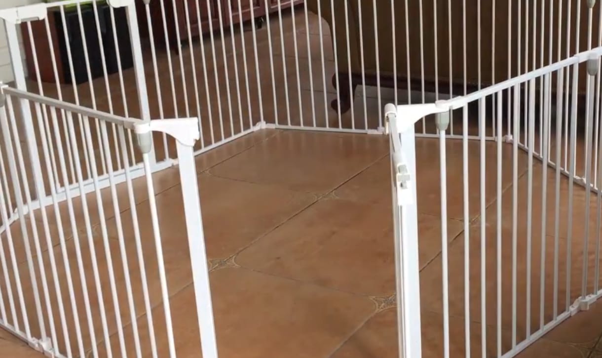 Customer photo review of FairyBaby 3/6/8-Panel Wall-Mount Baby Gate,White/Charcoal Gray
