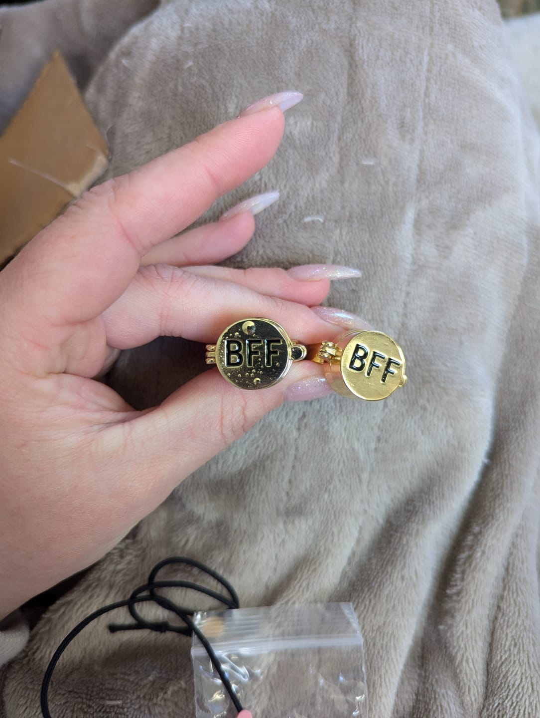 Customer photo review of BFF Rings™ The Best Friends Forever Ring