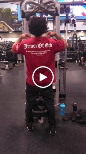 Customer video review of Oversized Tee 3-Pack