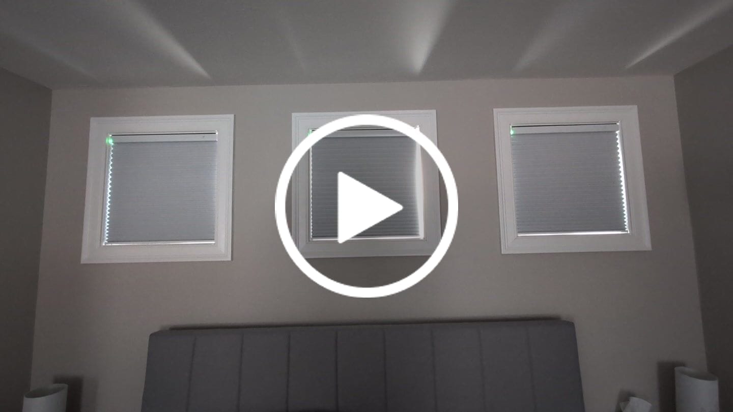 Customer video review of SmartWings Motorized Blackout Cellular Shades Nowa