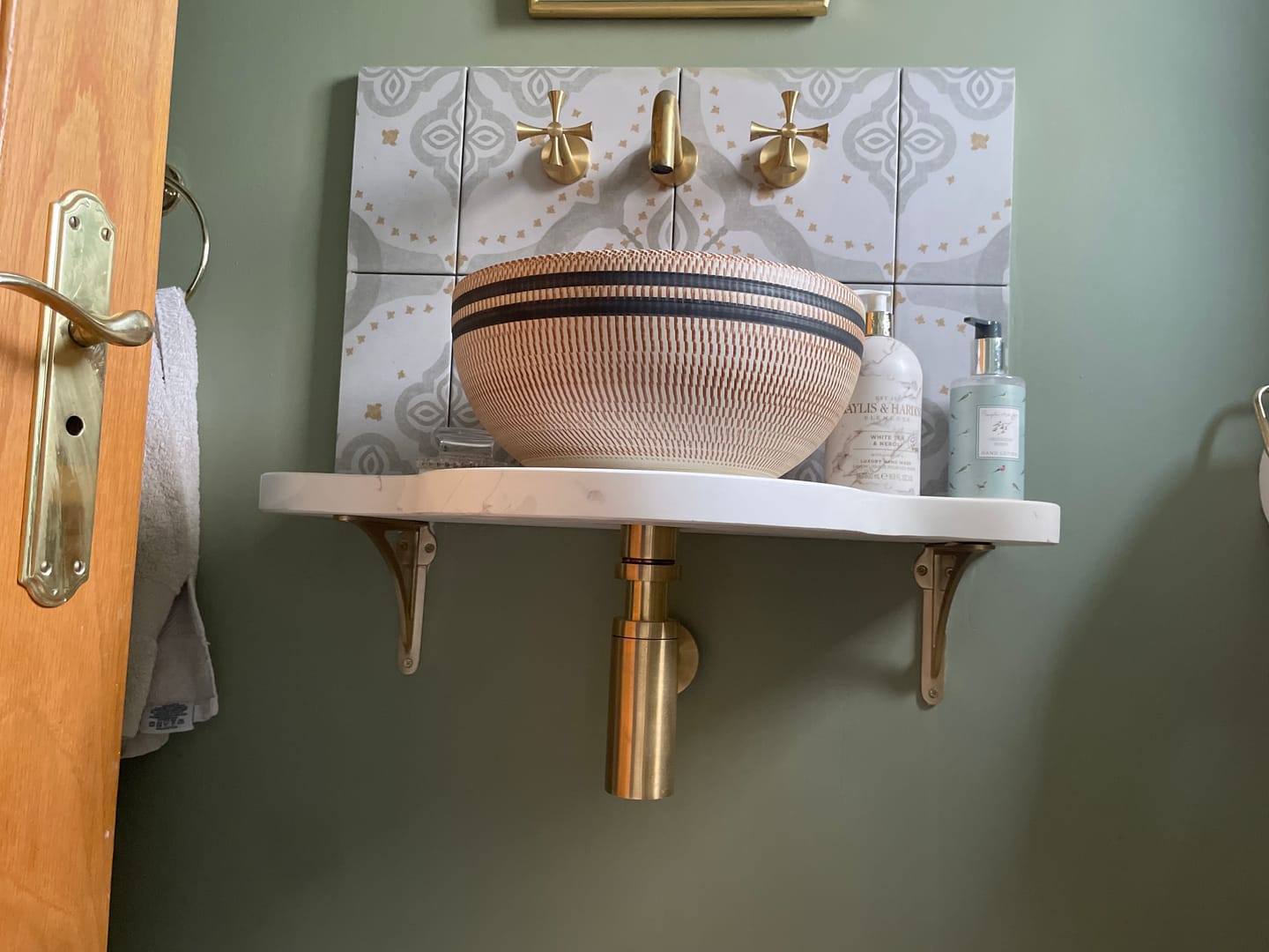 Customer photo review of Ironbridge Brushed Satin Brass Shelf Brackets | 4.5/6/7/8/10"