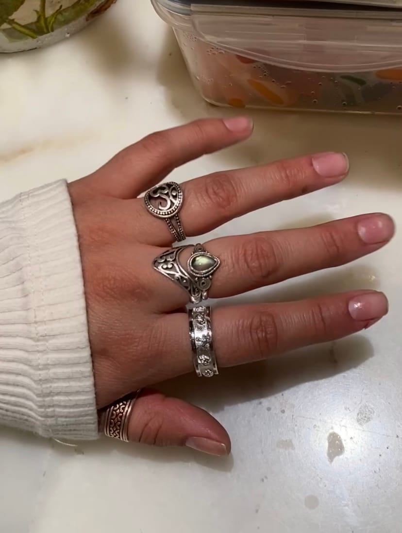 Customer photo review of PSYCHEDELIC LOVE RING