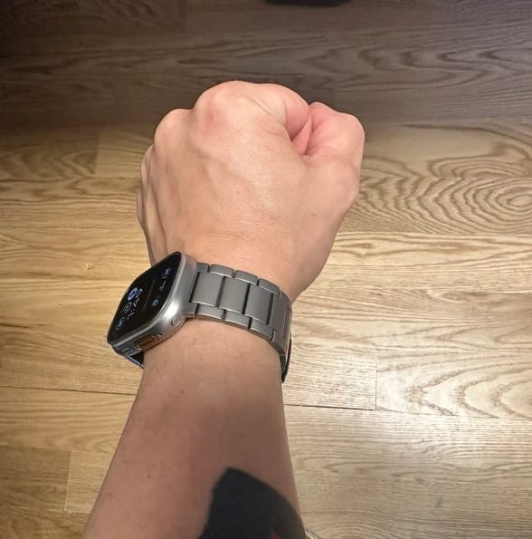 Customer photo review of Titanium Steel Strap for Apple Watch