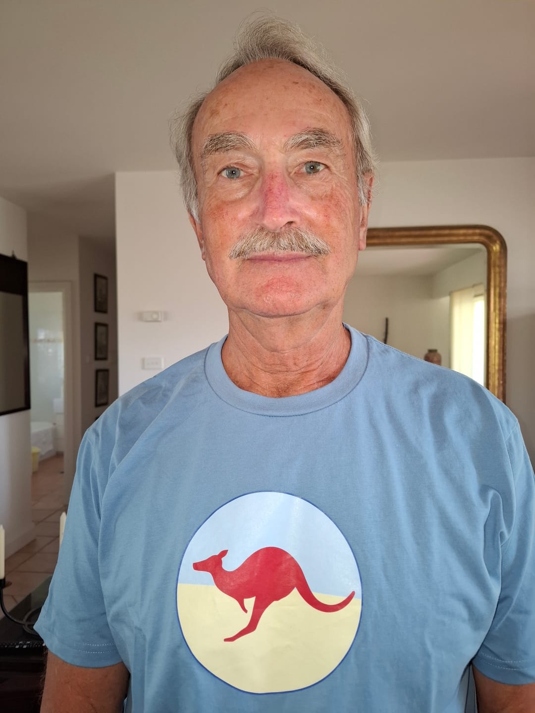 Customer photo review of Kangaroo T Shirts for Men (Unisex)