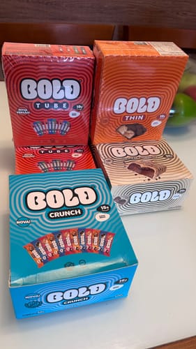 Customer photo review of BOLD TUBE CAIXA MISTA