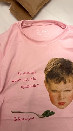 Customer photo review of johnny classic tee
