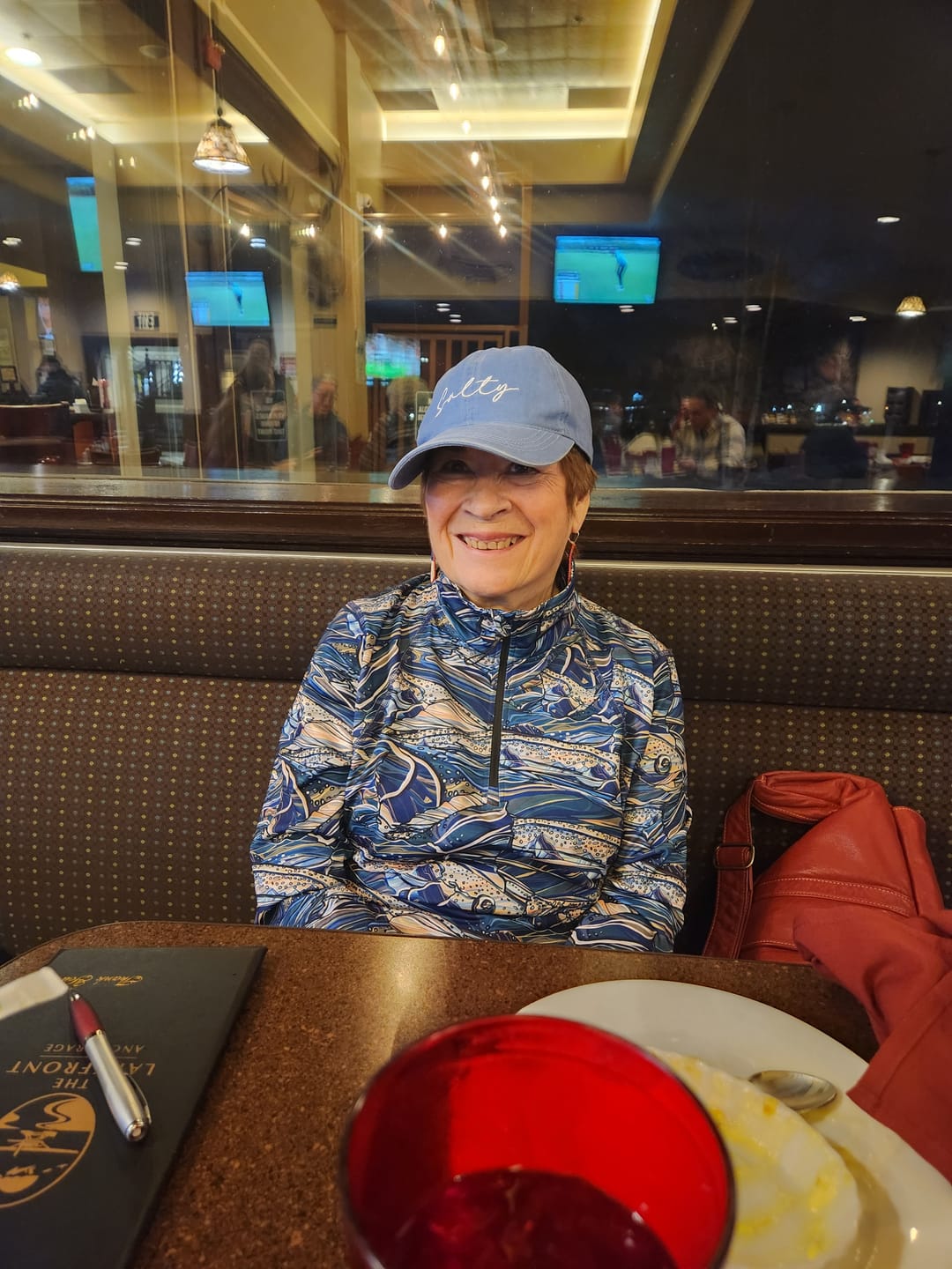 Customer photo review of REDtro Salmon 1/4 Zip Sunshirt