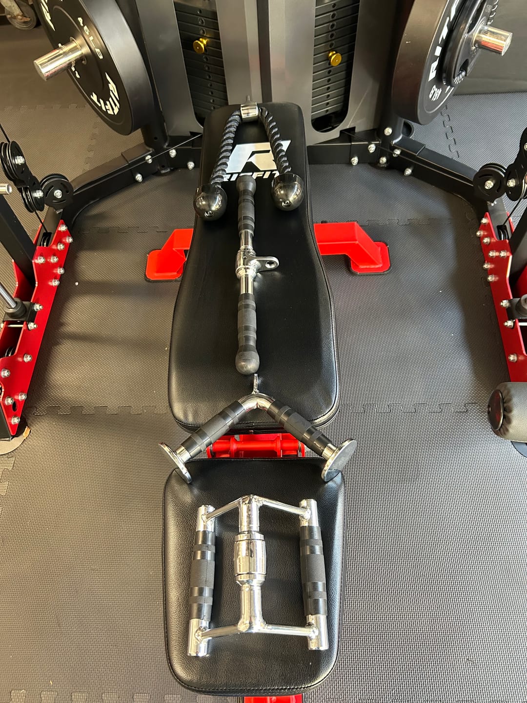 Customer photo review of RitFit LAT Pulldown Attachments Cable Machine Attachments Bundles