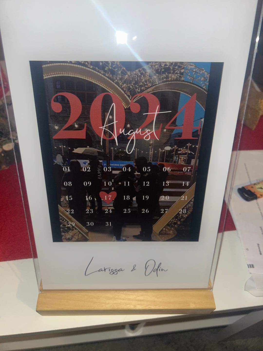 Customer photo review of Euer Love-Datum (Acryl-Glas)