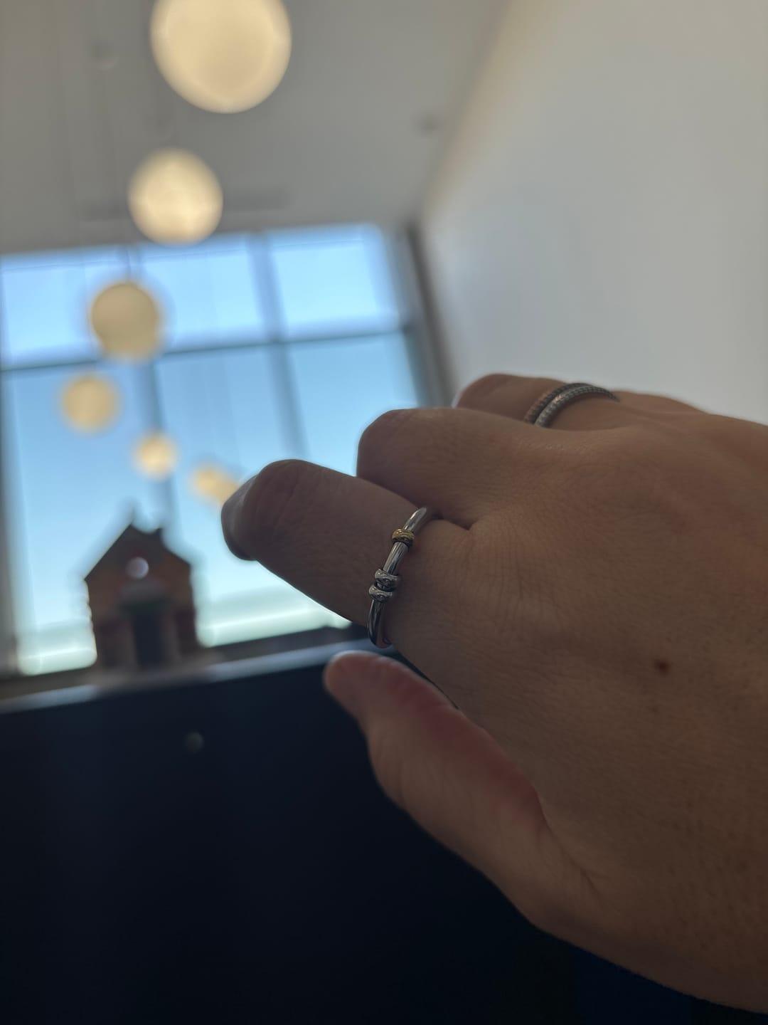 Customer photo review of NUEVO anillo con argollas acero