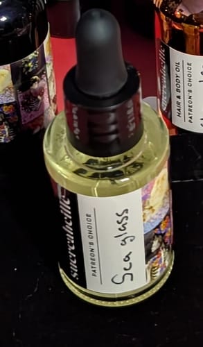 Customer photo review of Patreon 1oz Oil Perfume