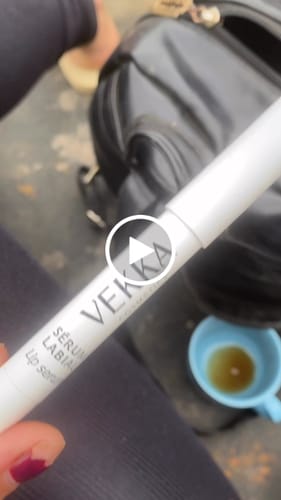 Customer video review of LIP SERUM - SÉRUM LABIAL