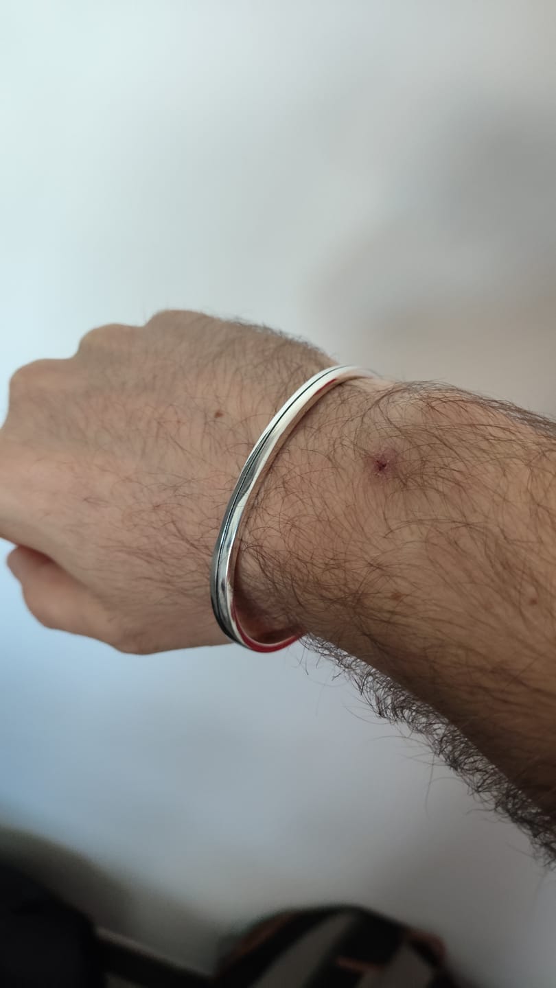 Customer photo review of Brazalete Hombre BRAVE Horizon