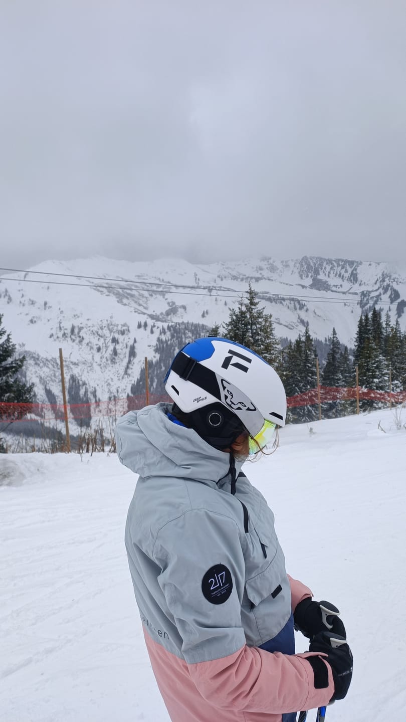 Customer photo review of Create your Deep Space helmet