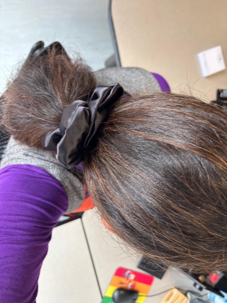 Customer photo review of Scrunchies Medianas - Satin
