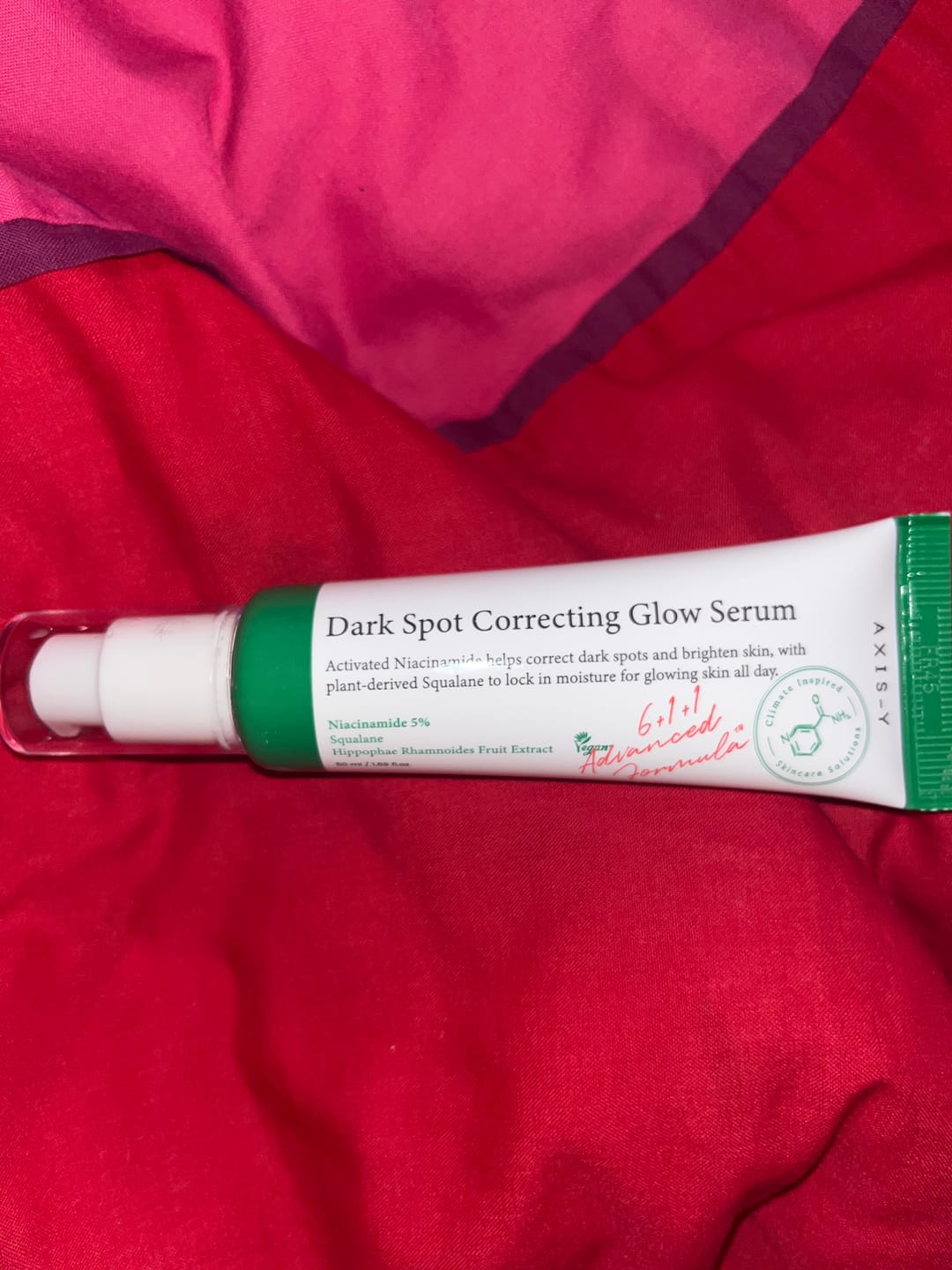 Customer photo review of Serums tumšo plankumu korekcijai AXIS-Y Dark Spot Correcting Glow Serum