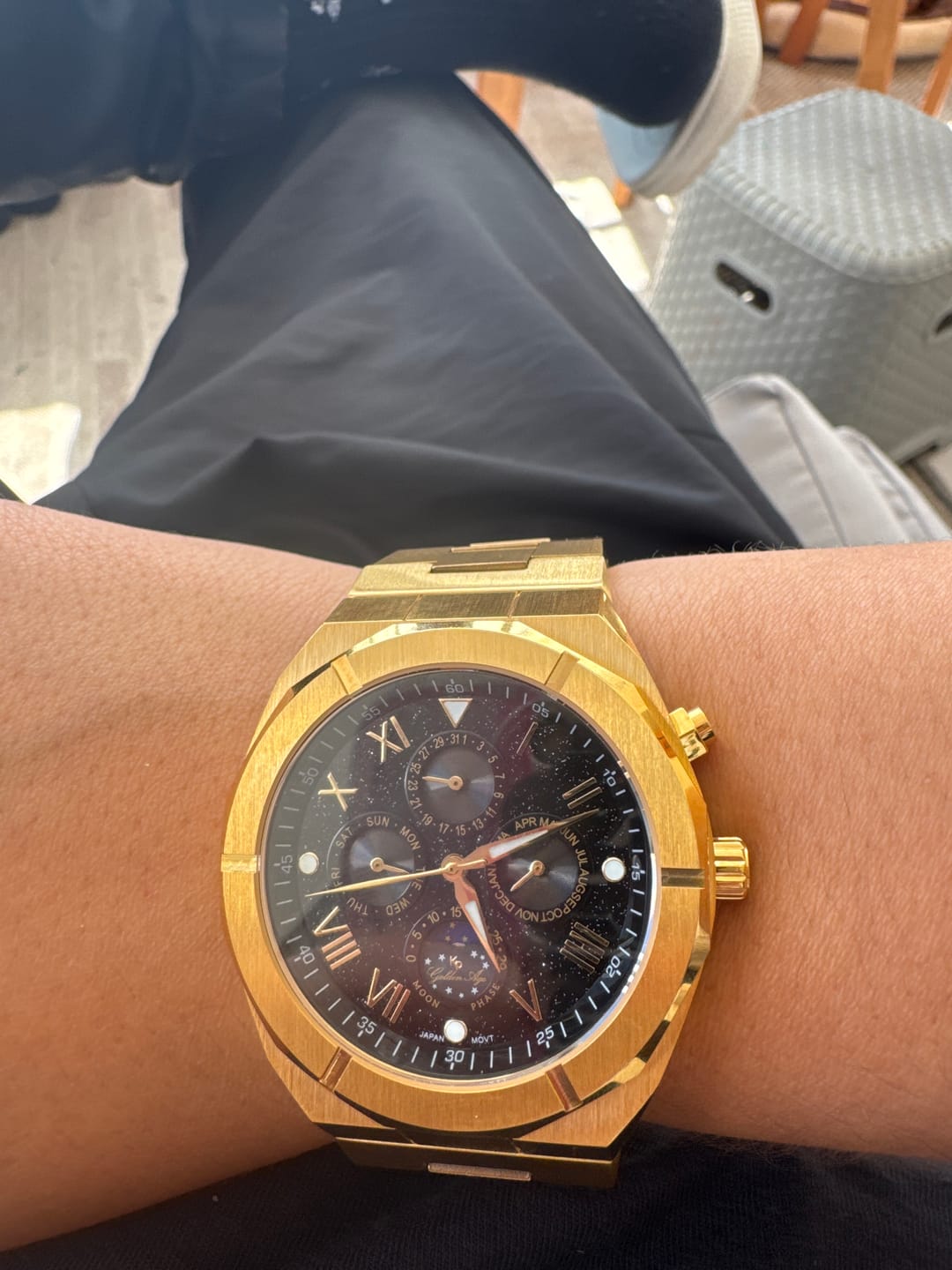 Customer photo review of Kapriel Golden Age Moon Phase