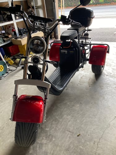 Customer photo review of Tricycle électrique 3 roues CP-3.0 – biplace compact, autonomie modulable (20 Ah / 40 Ah)