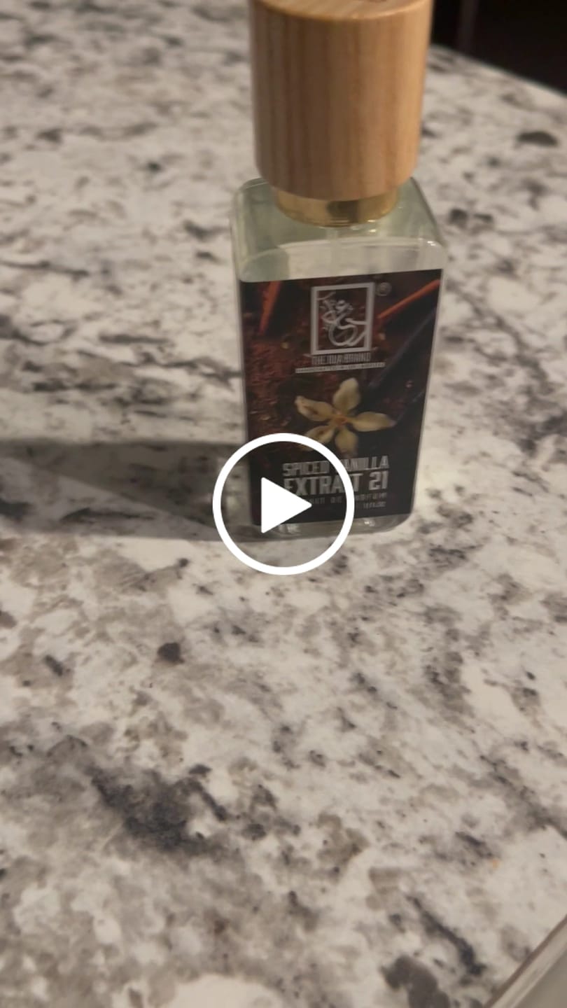Customer video review of Spiced Vanilla Extrait 21