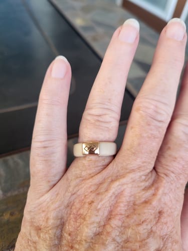 Customer photo review of MetalInfinity Collection - Women's Silicone Rings with Metal