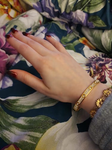 Customer photo review of Timeless Pave Armreif 14K Vergoldet