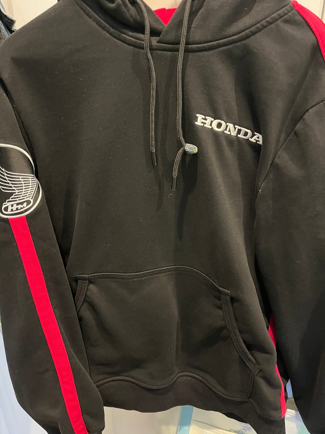 Customer photo review of Honda Racing Team Hoodie (1968)