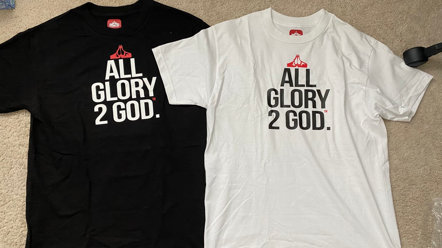 Customer photo review of All Glory To God "Classic" T-Shirt 'Black or White'
