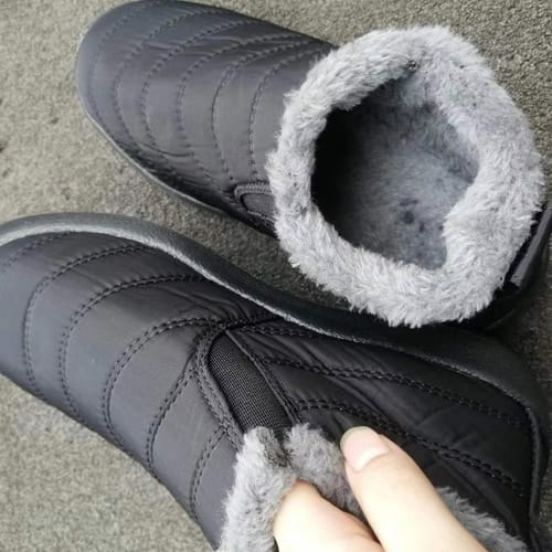 Customer photo review of Wärmender Stiefel mit rutschfester Sohle und ergonomischer Unterstützung – WinterWalk