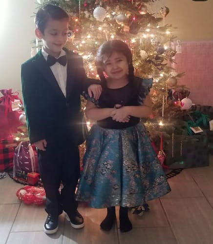 Customer photo review of Baby Girl and Toddler Princess Party Dress Sleeveless Retro Girl Dress Birthday Dress