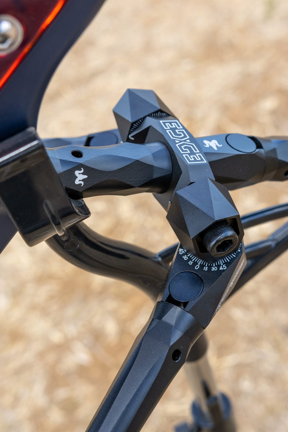 Customer photo review of EDGE Adjustable VBar