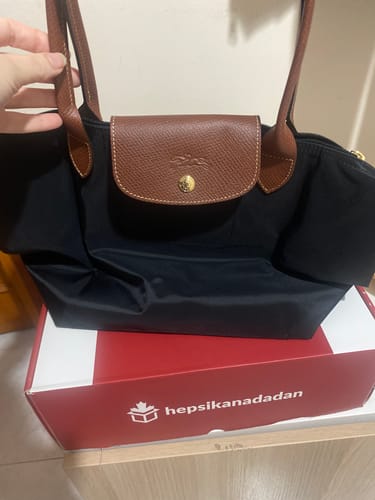 Customer photo review of Longchamp Women's Le Pliage Original M Tote Bag Black