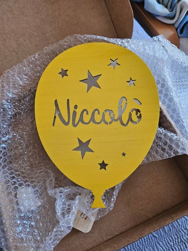 Customer photo review of Lampada Palloncino a Parete con Nome Personalizzato