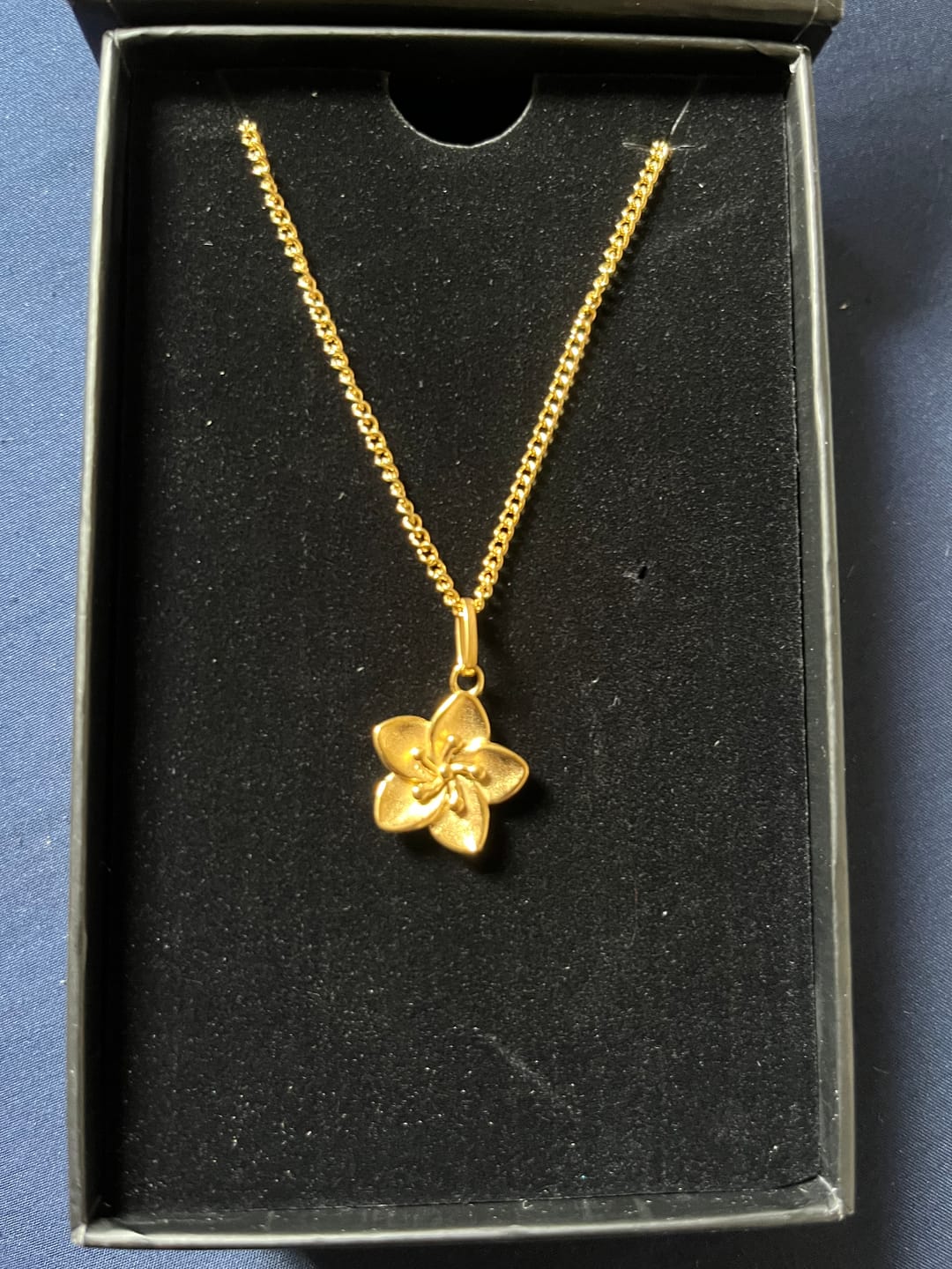 Customer photo review of Hibiscus Flower Pendant Necklace