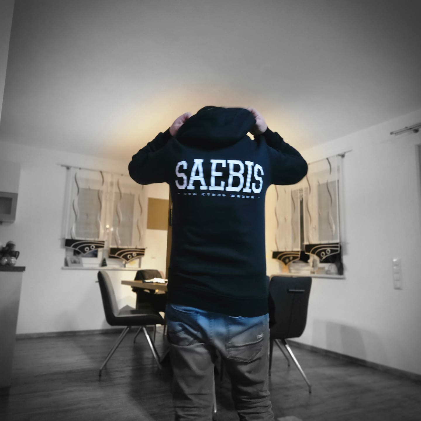 Customer photo review of Lifestyle Herren Zip Hoodie mit Reißverschluss schwarz by SAEBIS®